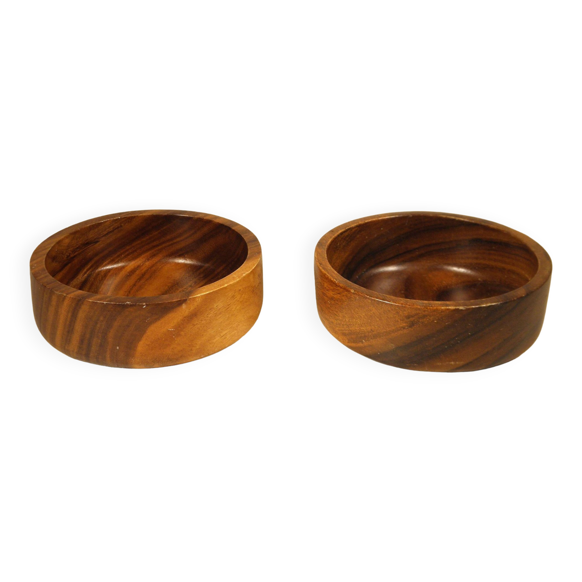 Two wooden bowls 15 cm