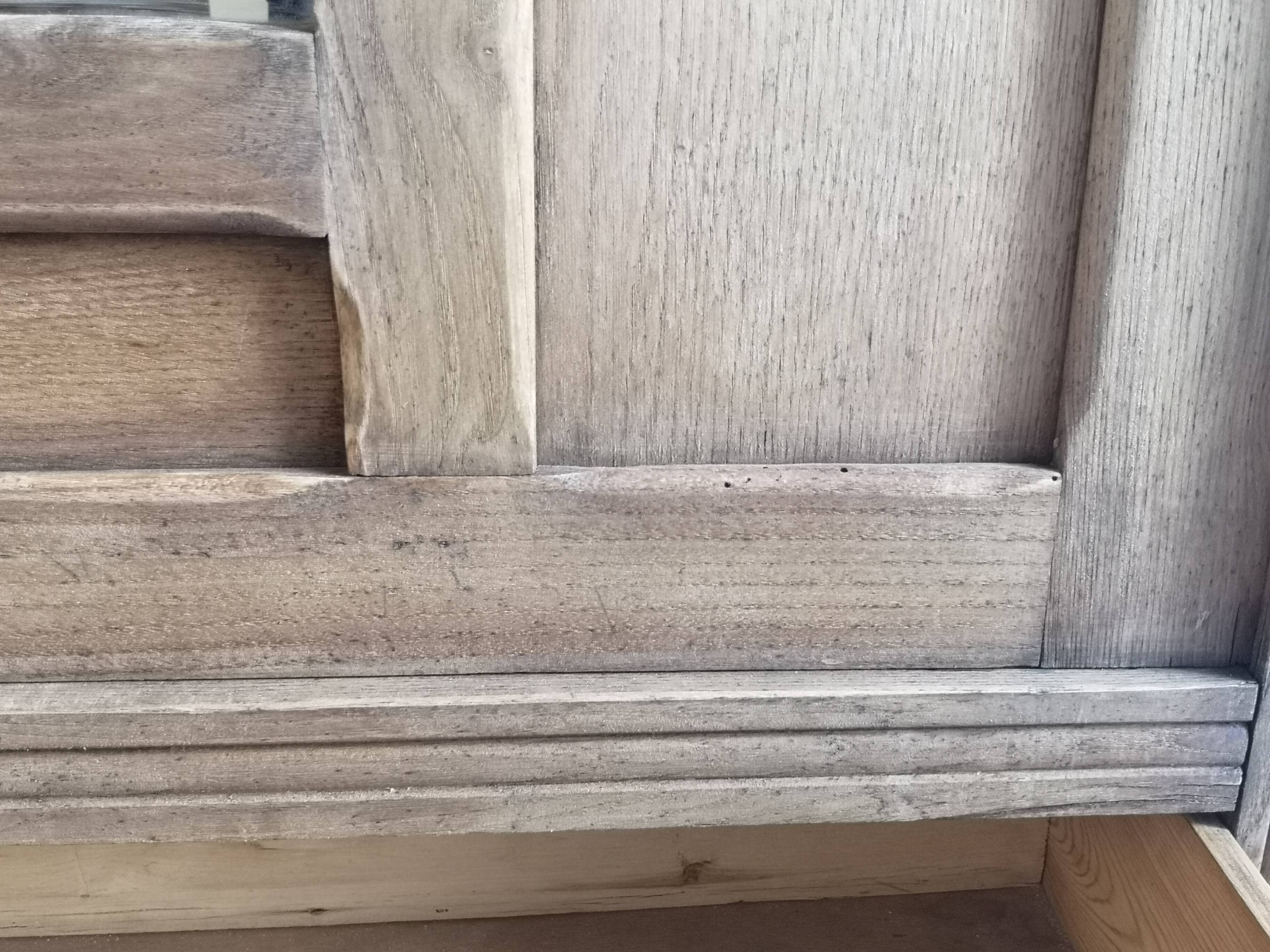 Stripped parisian wardrobe, raw wood
