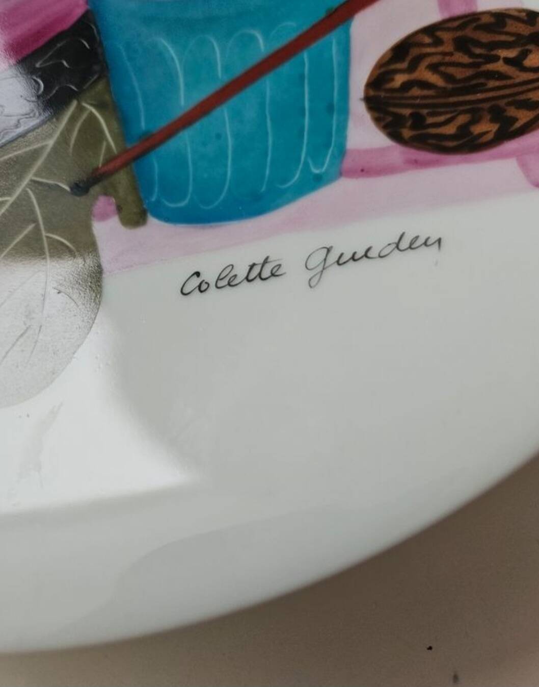 Primavera Gueden dish or plate