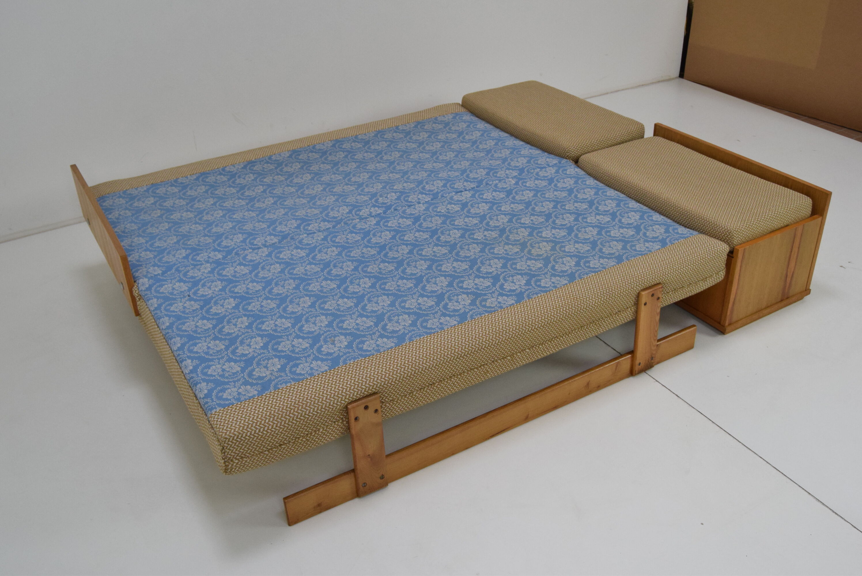 Mid-century Sofa or Daybed by Drevotvar/1970's.