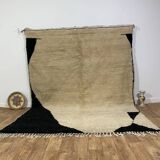 Handmade moroccan berber rug 140 x 96 cm