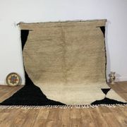 Handmade moroccan berber rug 140 x 96 cm