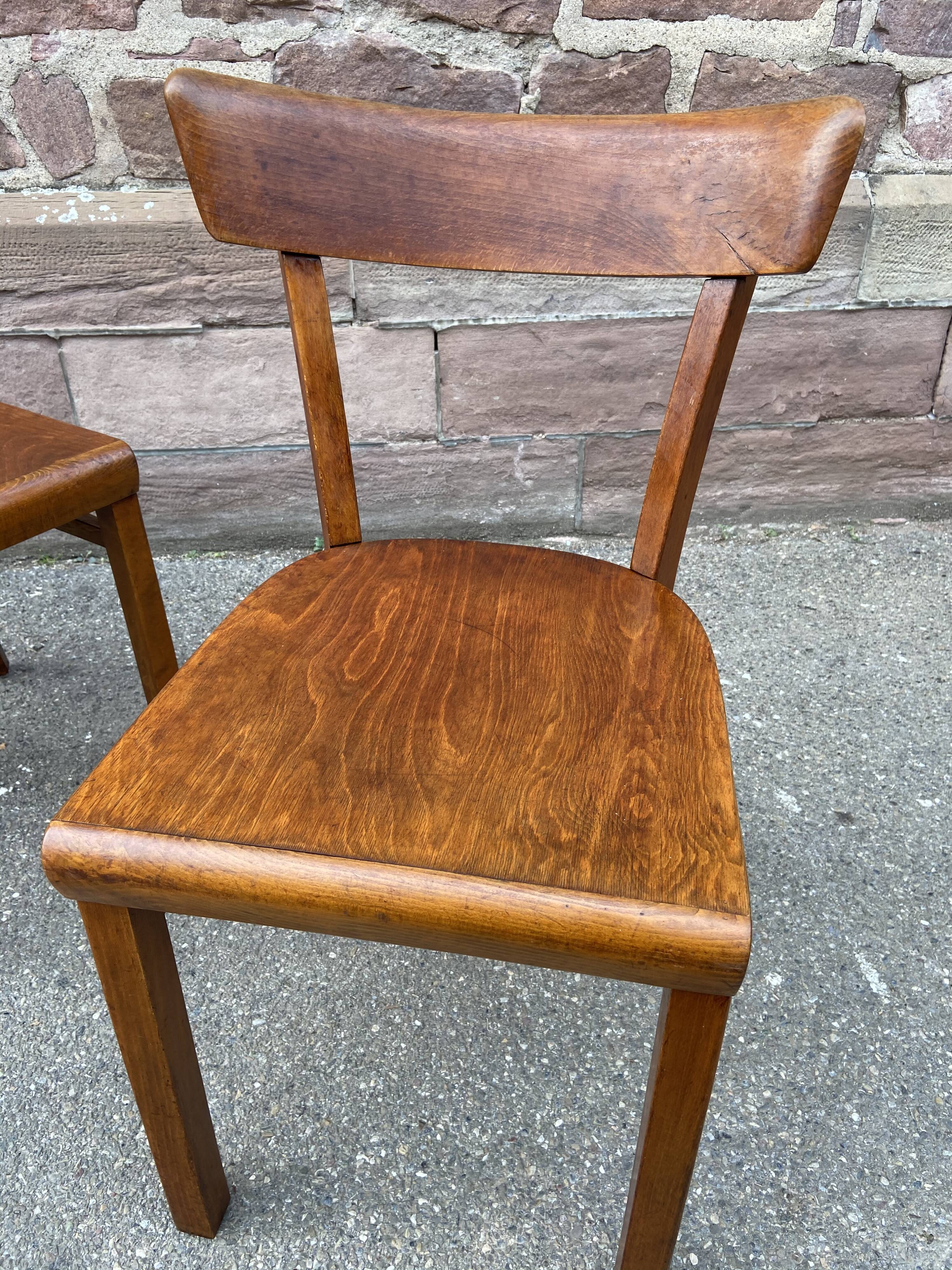Paire de chaises bistrot bois courbé  1950