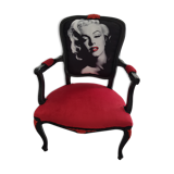 Louis XV Marylin Monroe style chair