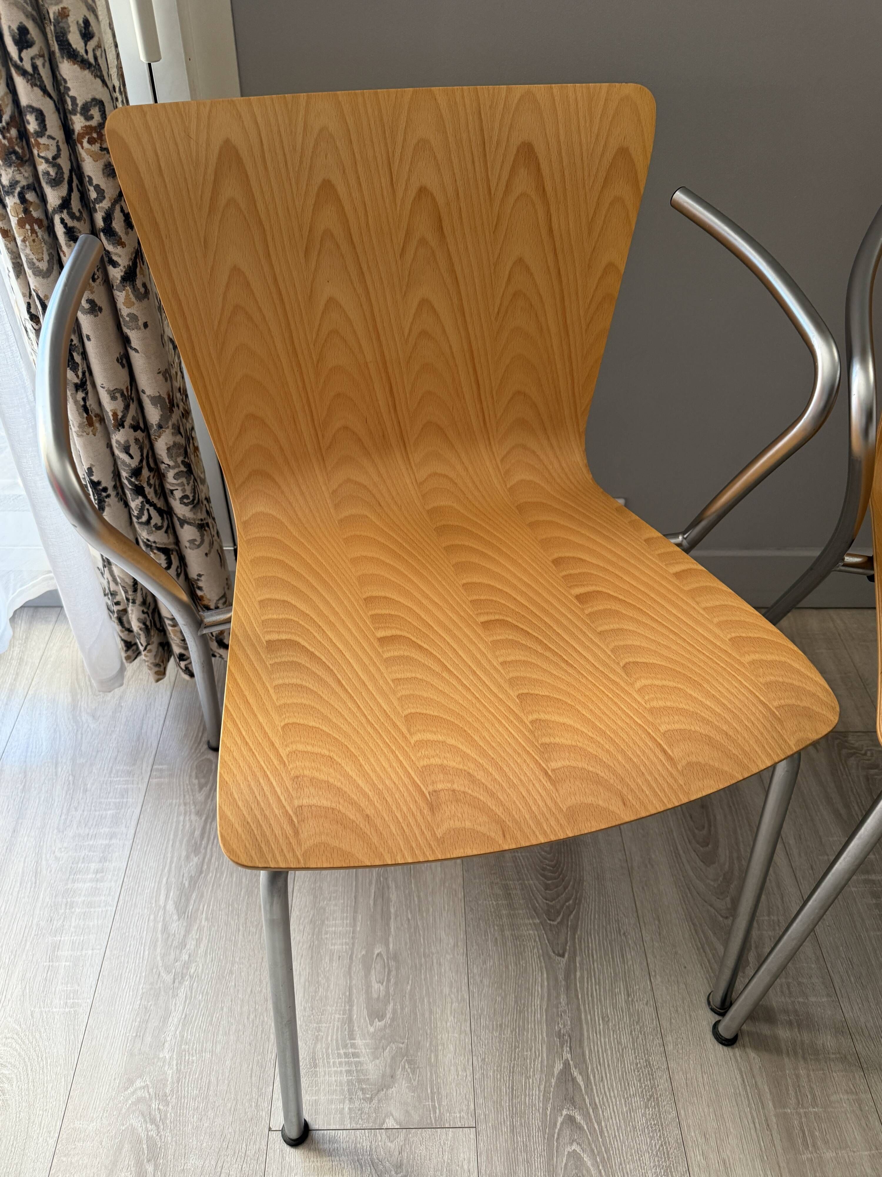 Pair of Vico Duo chairs – Vico Magistretti Fritz Hansen, edition 1997