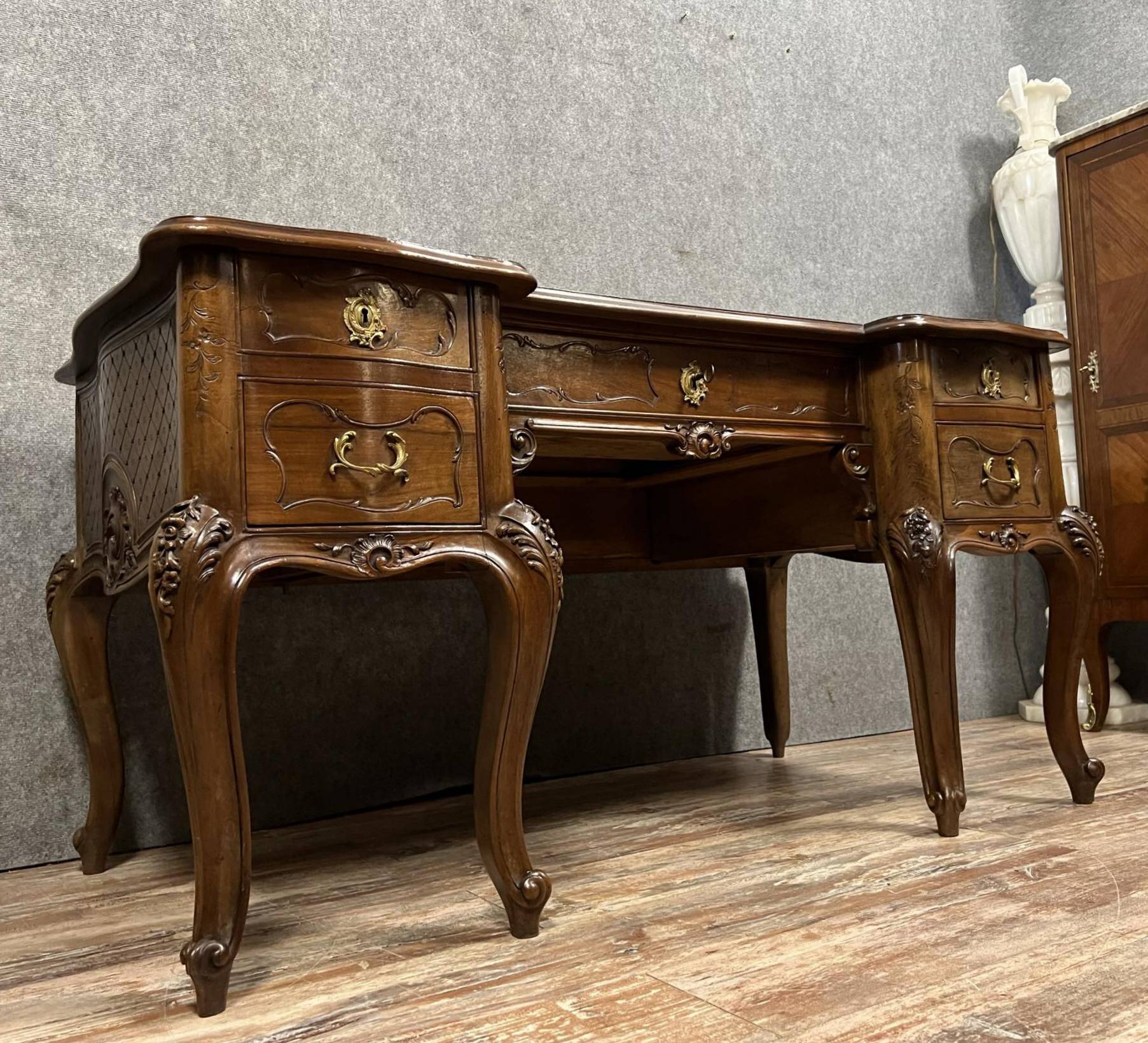 Curved provencal louis xv style desk in carved walnut circa 1880
