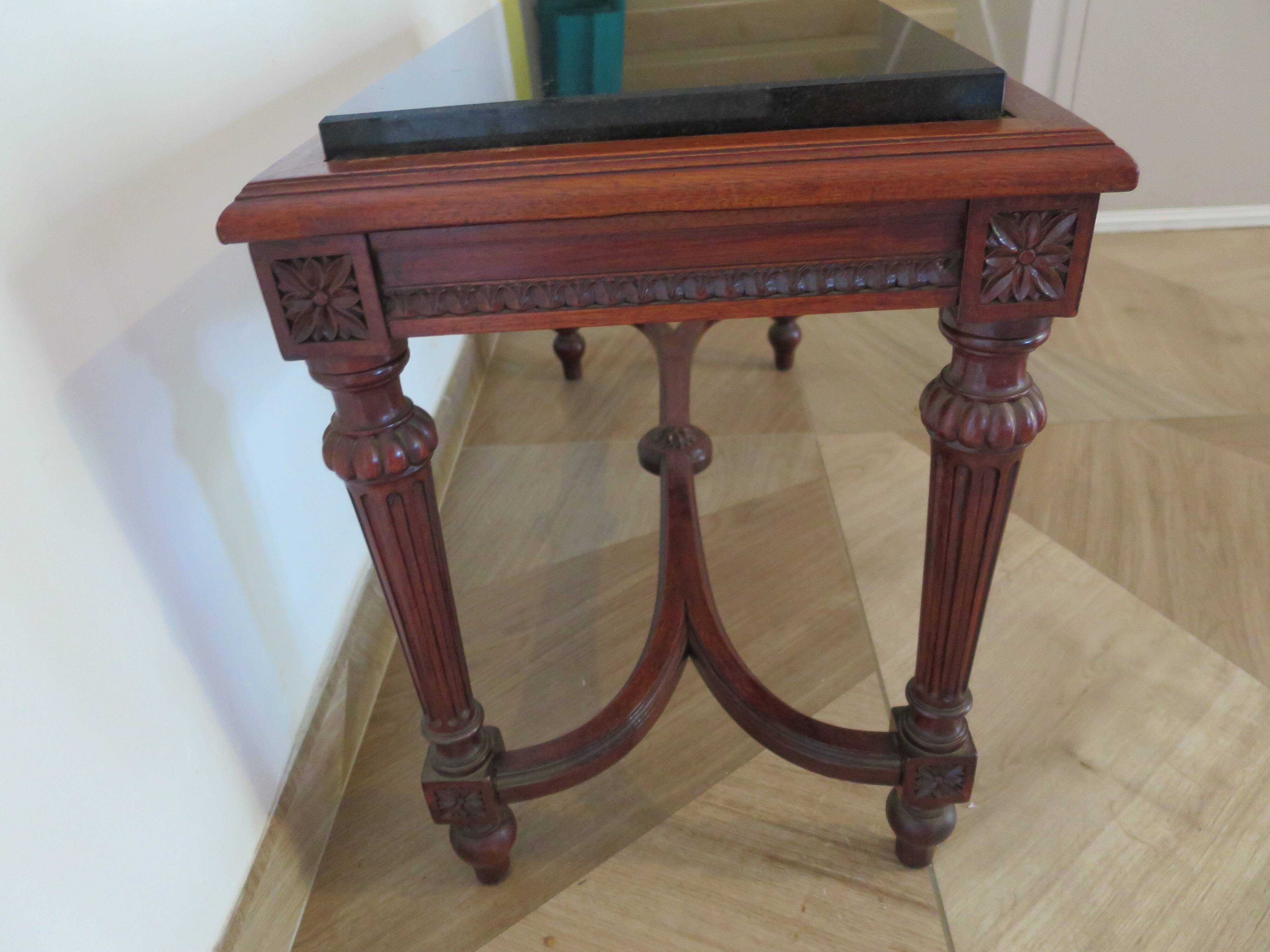 Coffee table - black marble top - Louis XIII style - H-shaped crossbar base