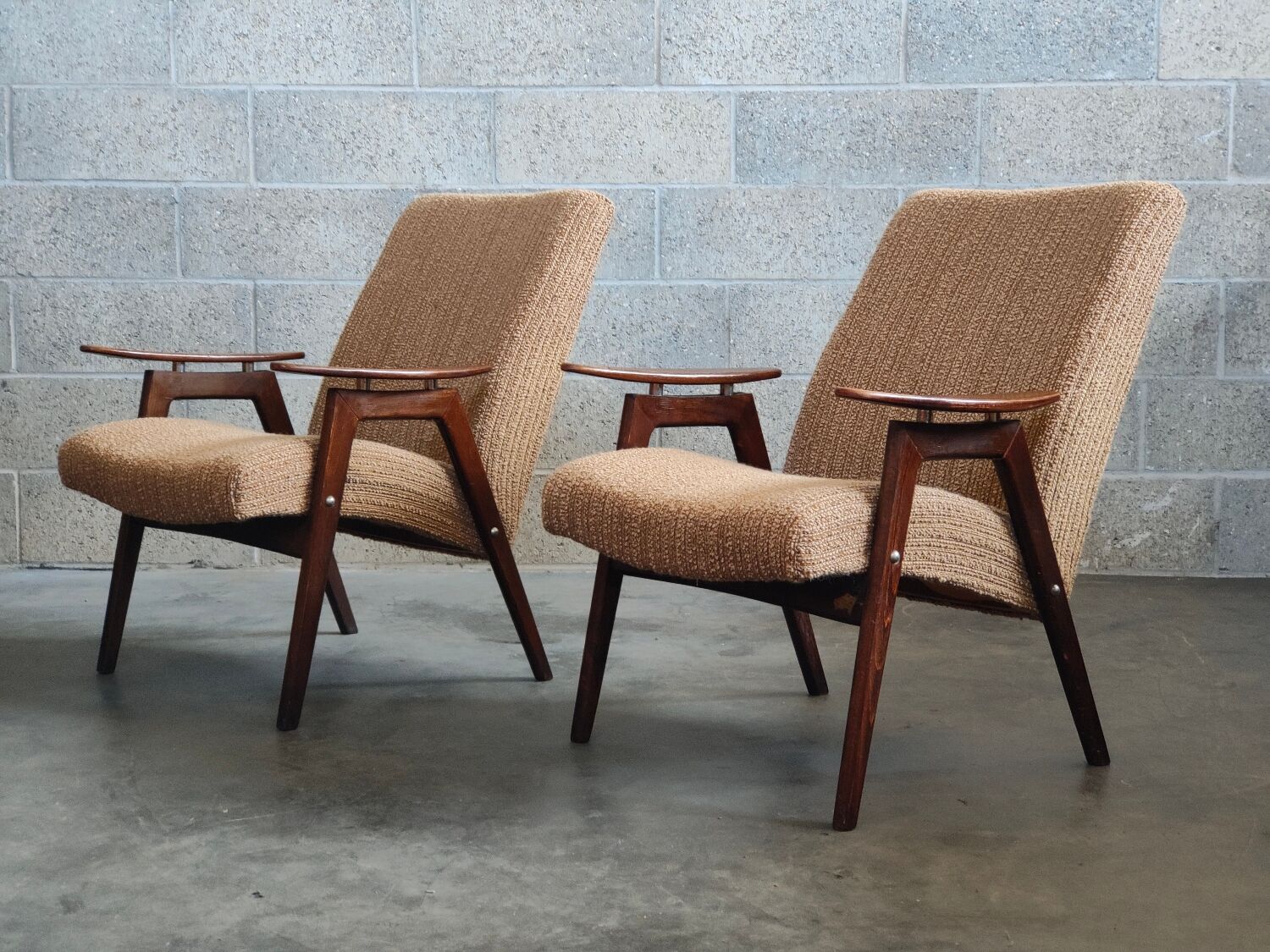 Pair of armchairs by Jaroslav Smidek for TON (Thonet)1960