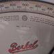 old BERKEL scale in enamelled cast iron from 1945