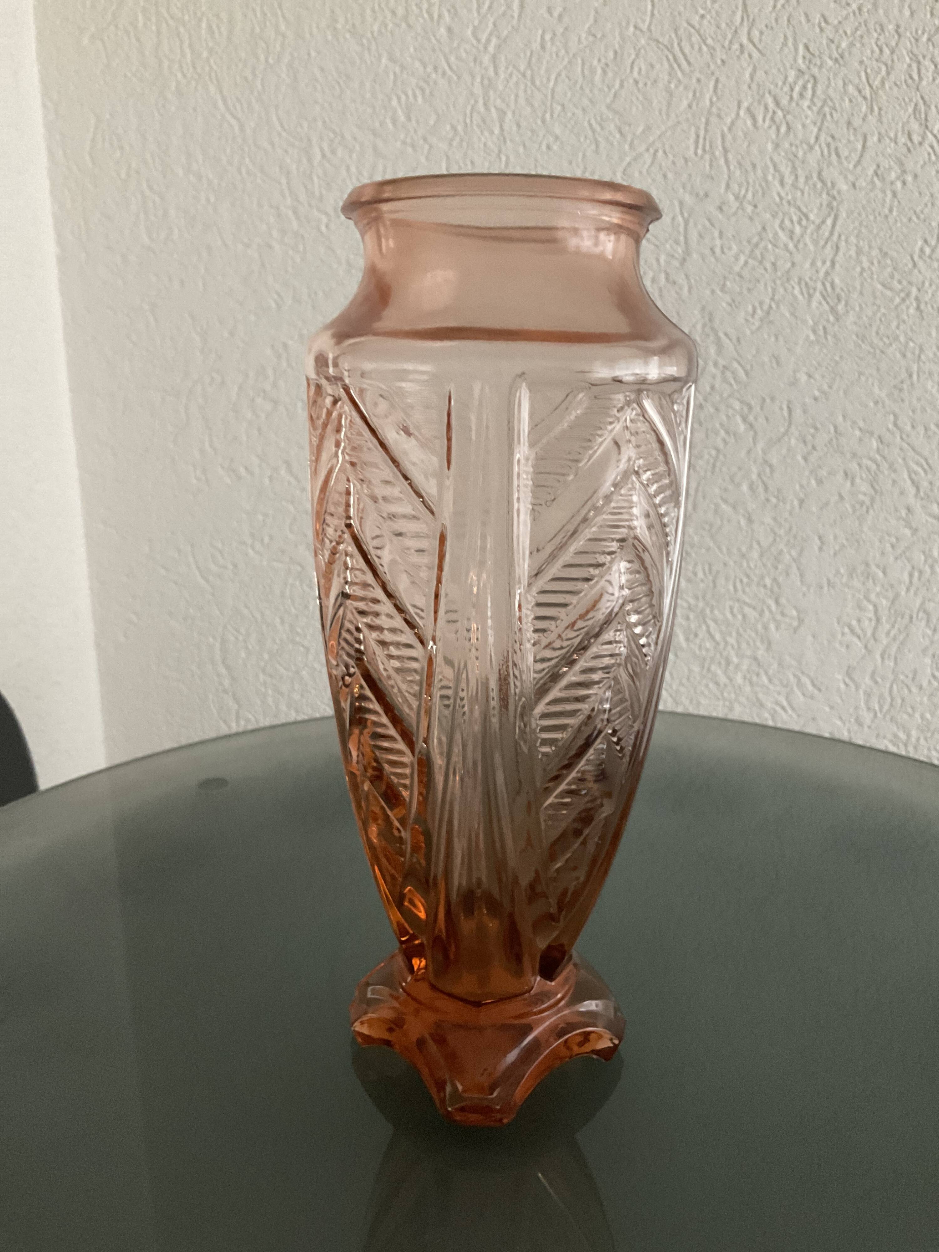 Art Deco vase from the 1930s