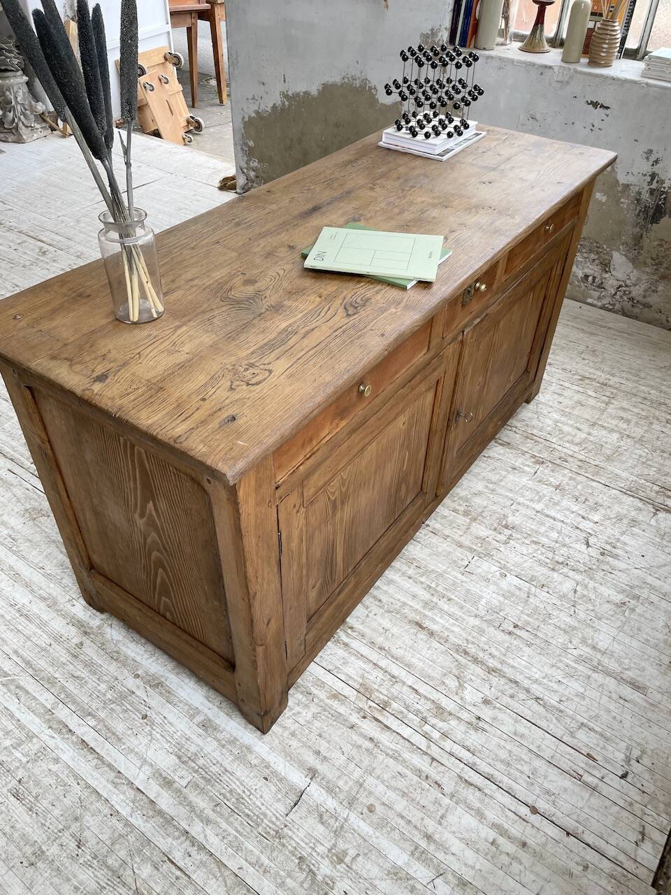 Oak and pine counter 1950