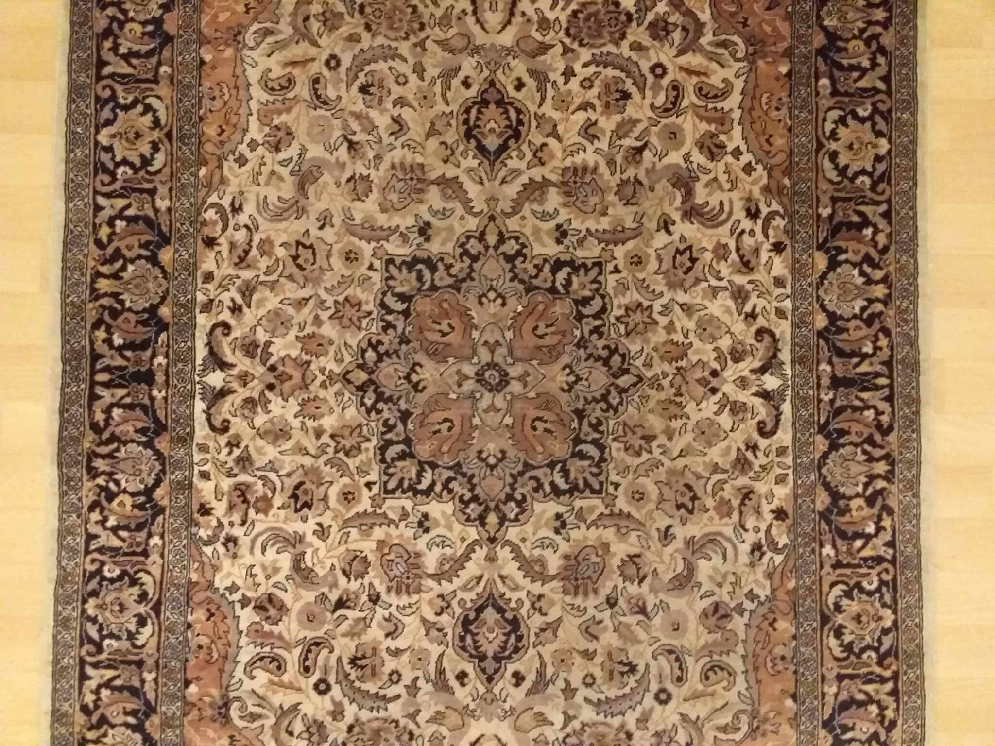 Handmade Indo Tabriz rug 210x127cm