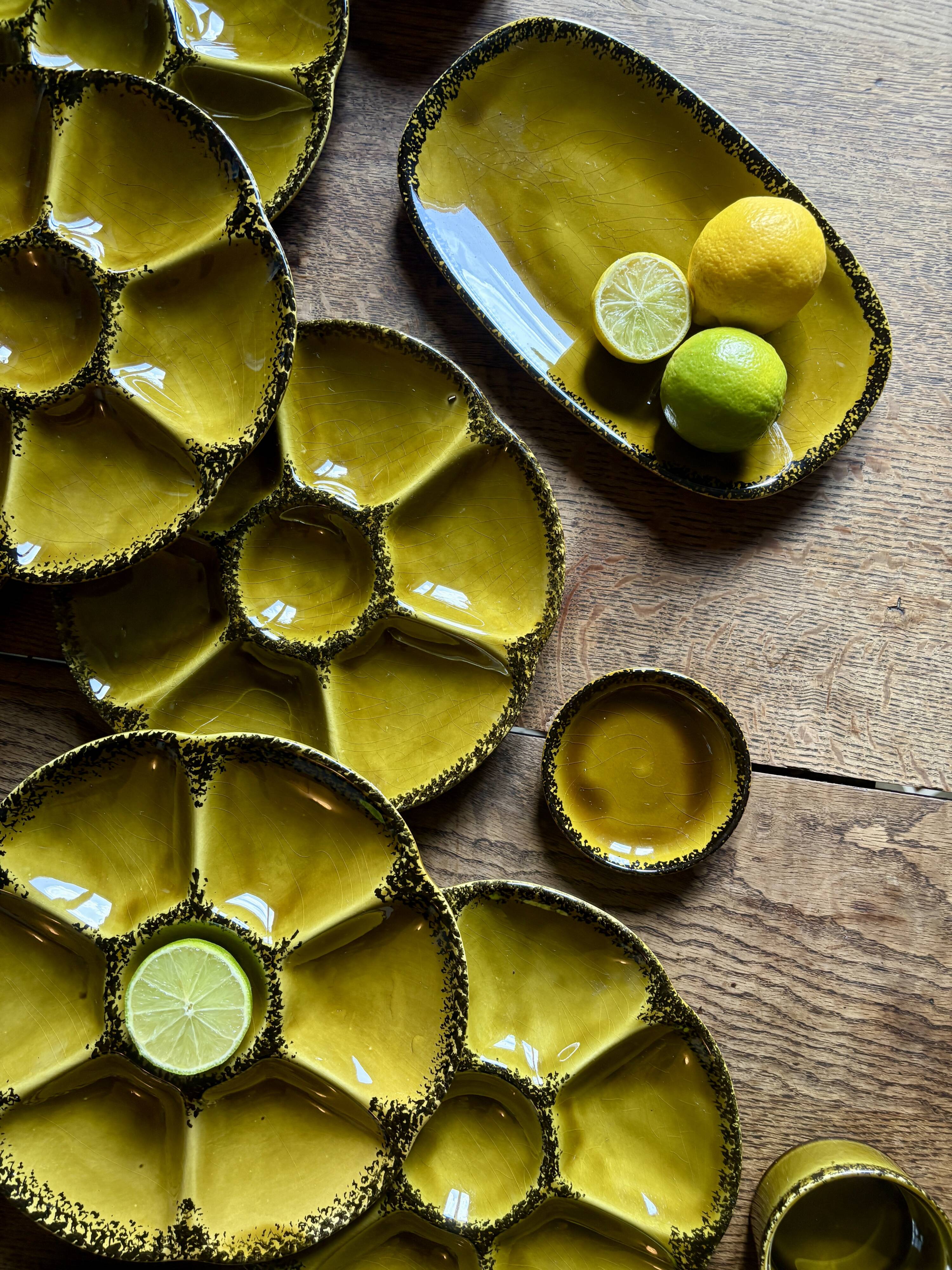 Vintage oyster or shellfish service from Gien