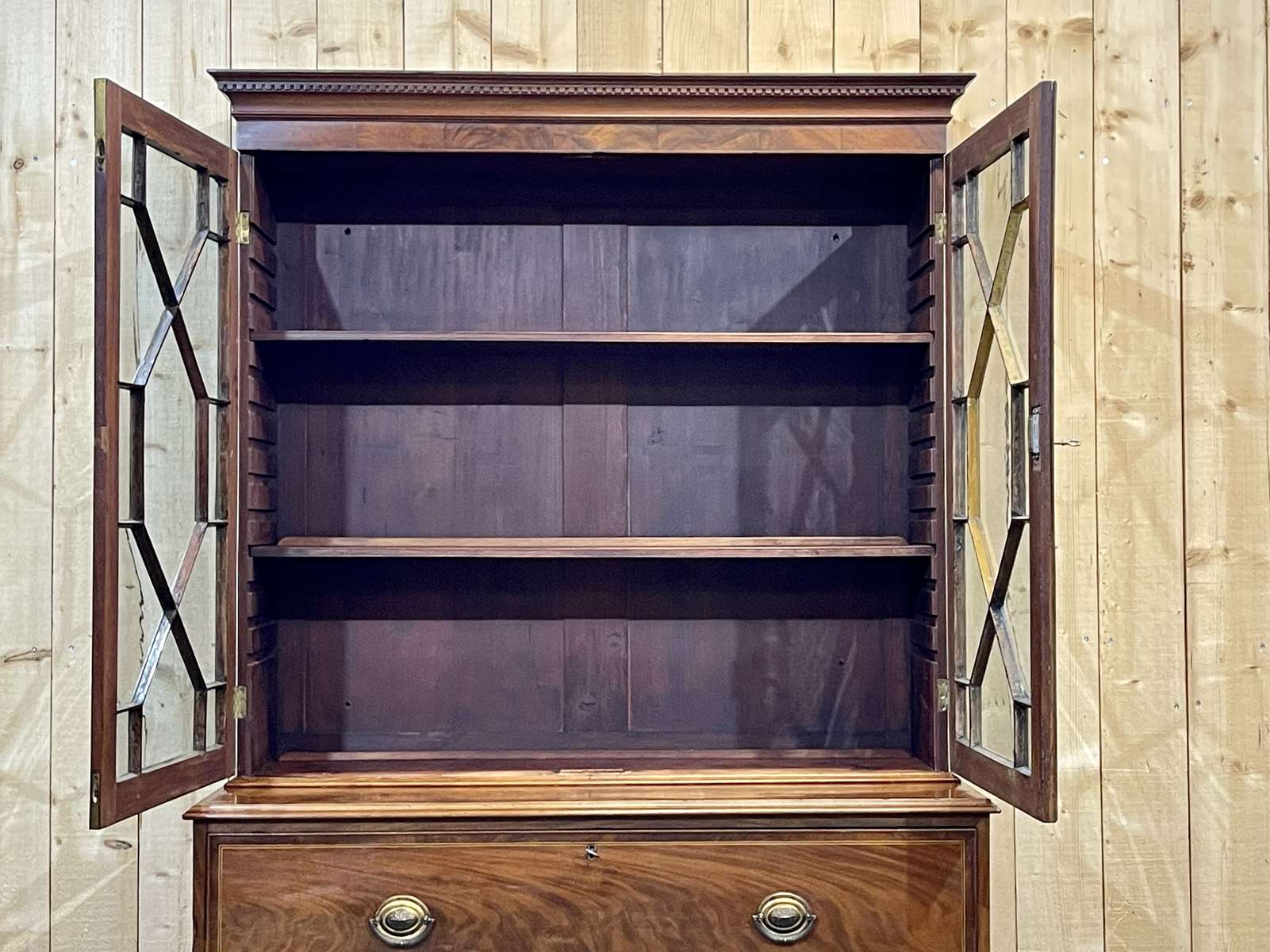 Nineteenth-century English mahogany scriban