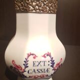 Porcelain pharmacy pot