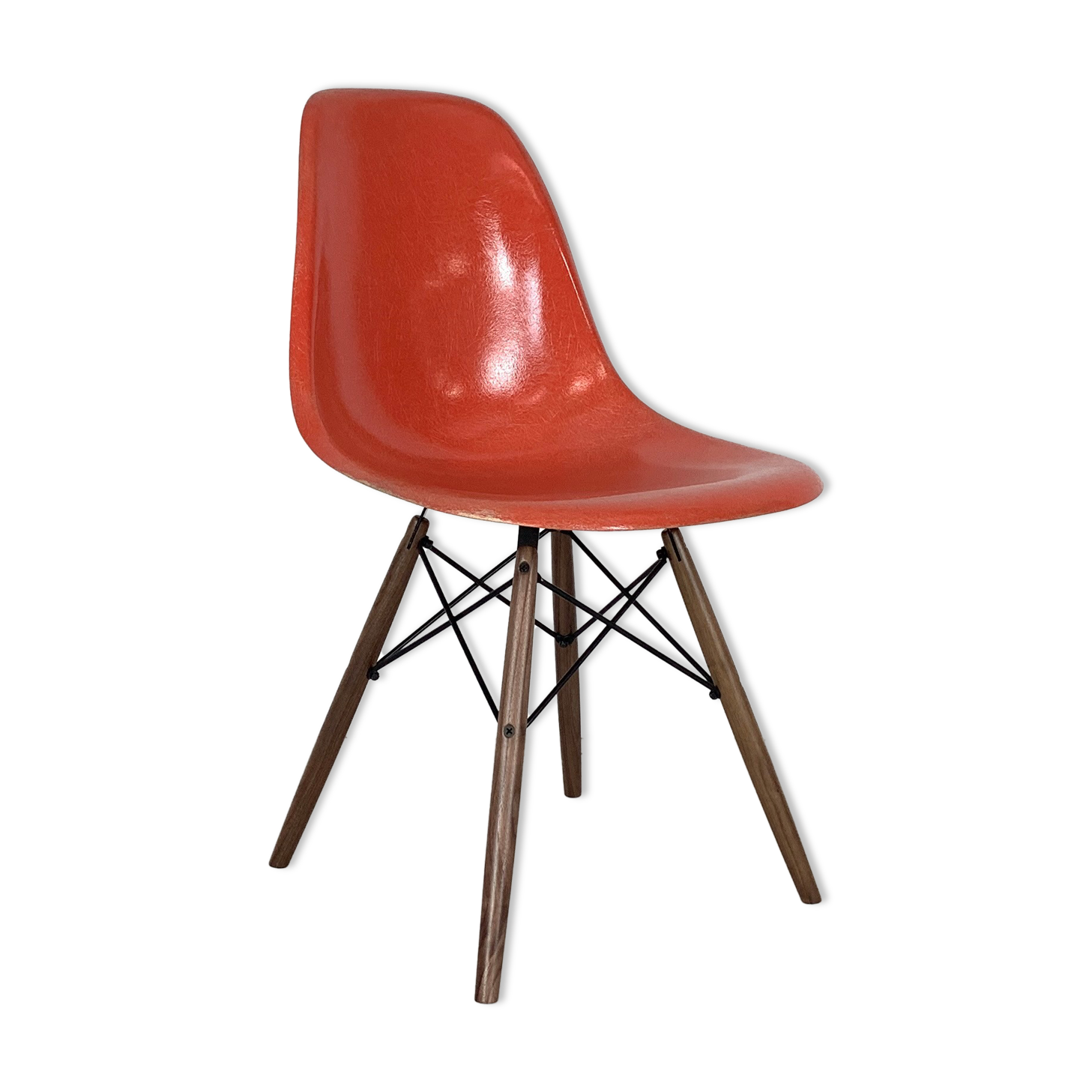 DSW chair by Charles and Ray Eames Herman Miller edition