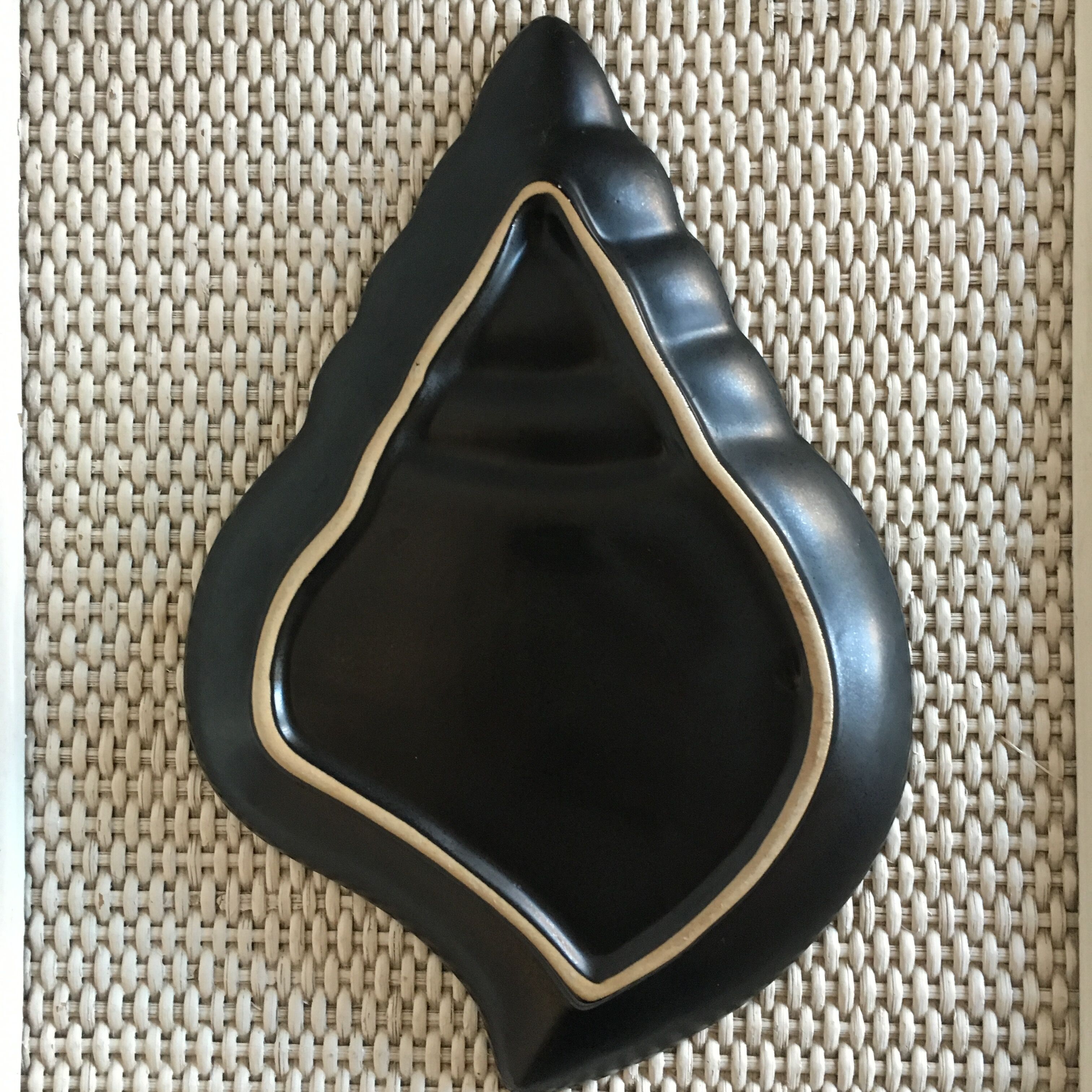 Glove shell vintage faience and turquoise glass