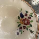 Coupe a fruits en faience avec des fleurs peintes a la main, ancienne