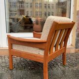 Danish armchair of the 60s in wood and wool of the brand Dyrlund
