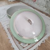 Water green vegetable dish with golden frieze, Cafés Lemaire.