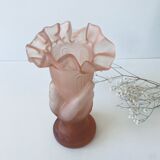 Art deco vase in pink frosted glass