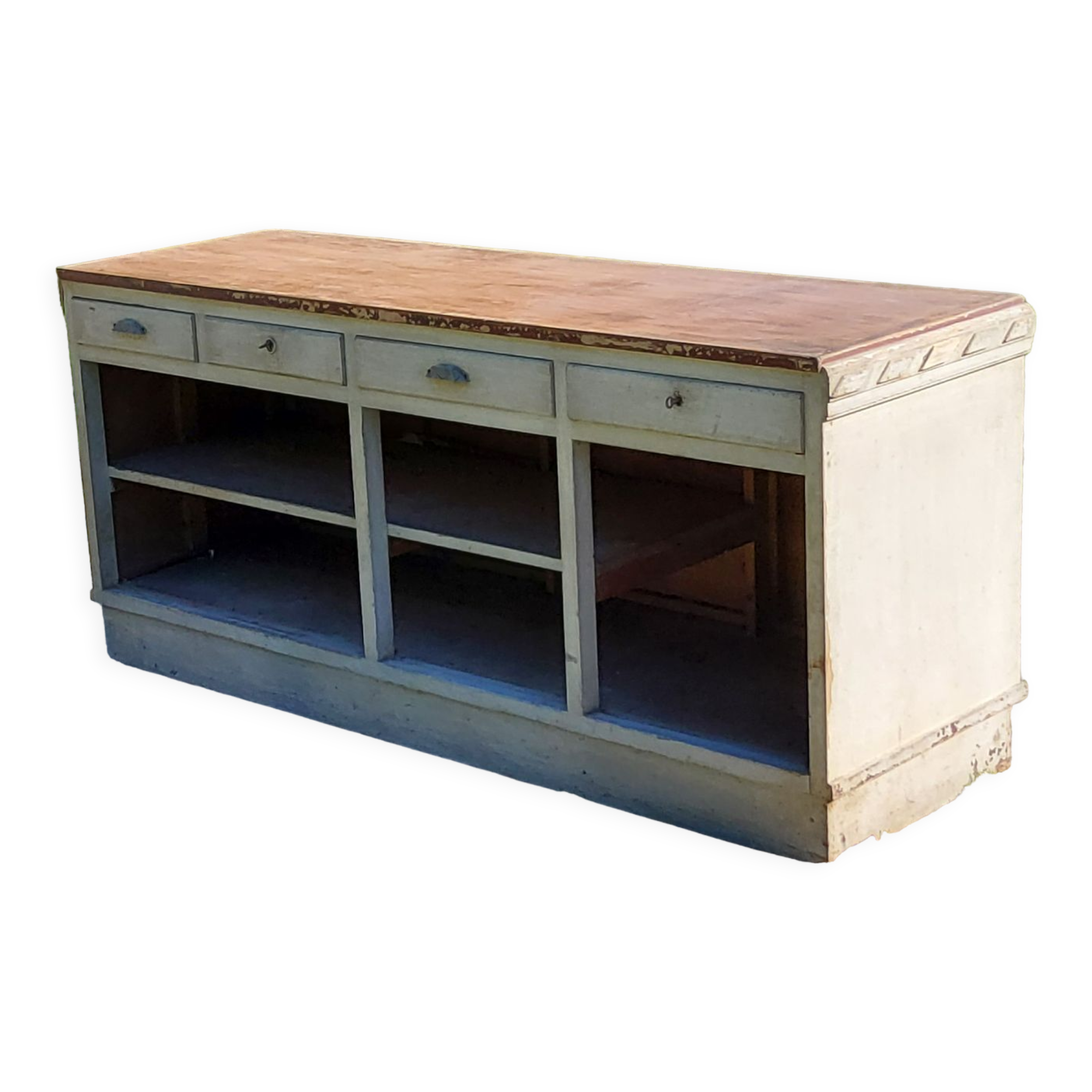 Grocery counter from the 30s