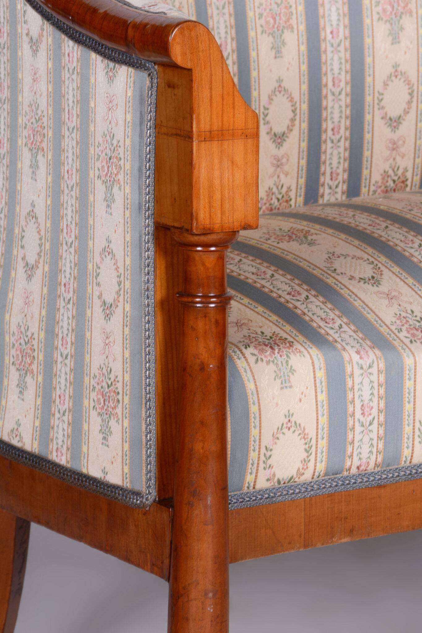 Ensemble de sièges en bouleau Biedermeier restauré, polonais ravivé, Vienne, Autriche, années 1830