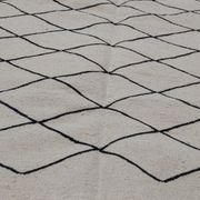Handmade white and black berber carpet  192x118cm