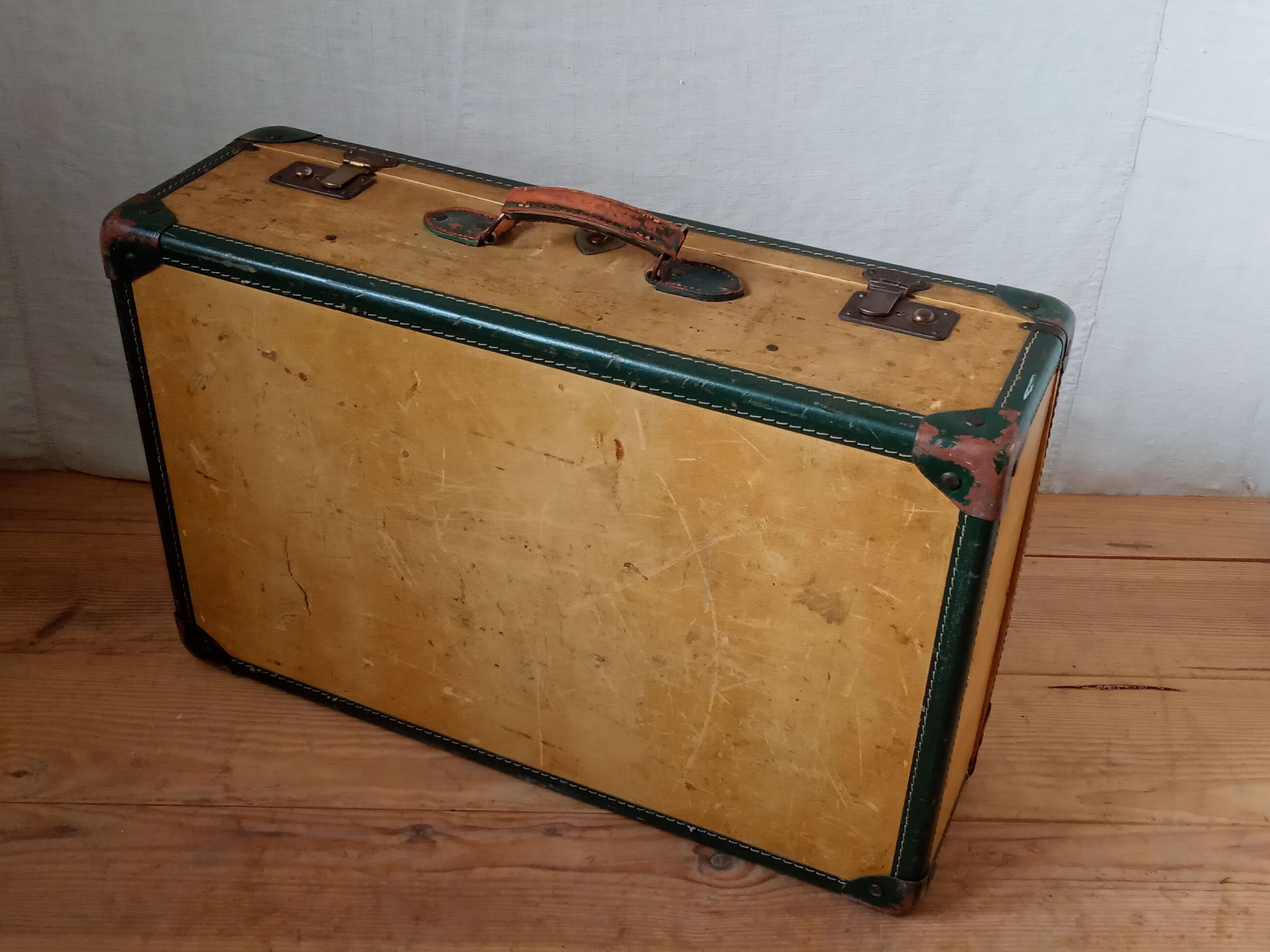Old suitcase