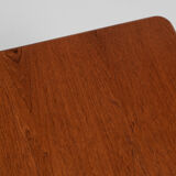 Midcentury Danish extendable dining table in teak 1960s - rounded corners and butterfly extension