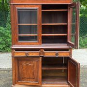 Bibliothèque vitrée style Louis Philippe du XIXème siècle en bois massif