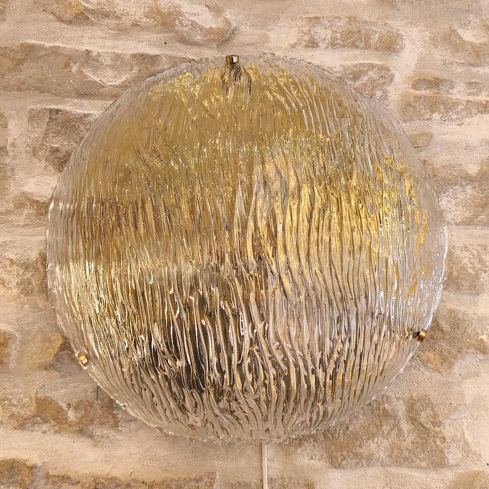 Large wall light / ceiling light in Murano glass, design by Carlo Scarpa, Venini.