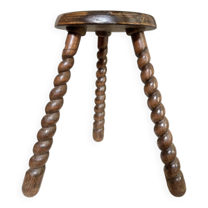 tabouret brutaliste japondi