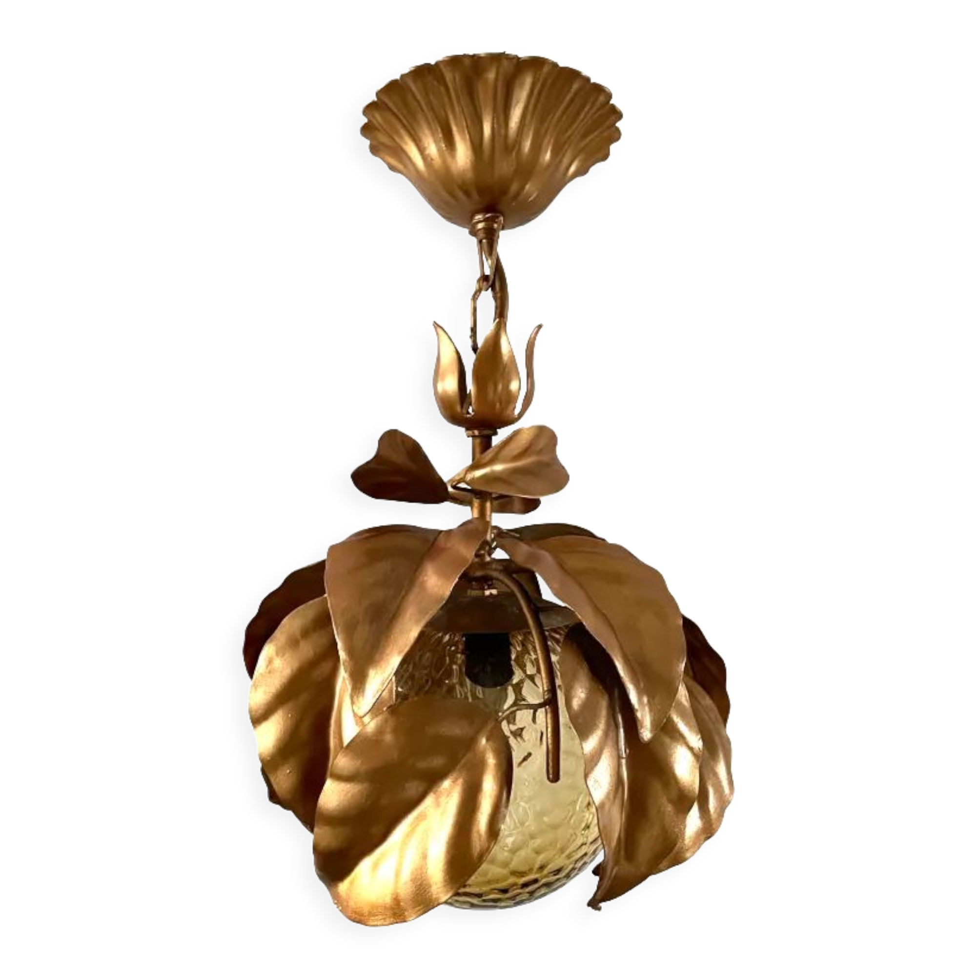 Suspension flowers golden leaves with glass globe