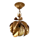 Suspension flowers golden leaves with glass globe