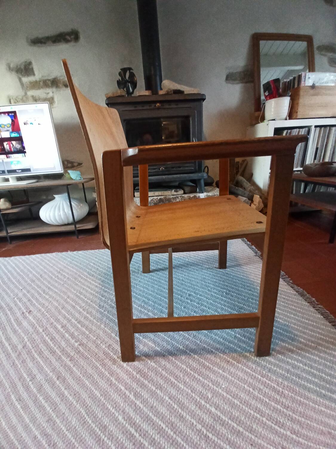 Fauteuil en chêne clair et contreplaqué moulé scandinave