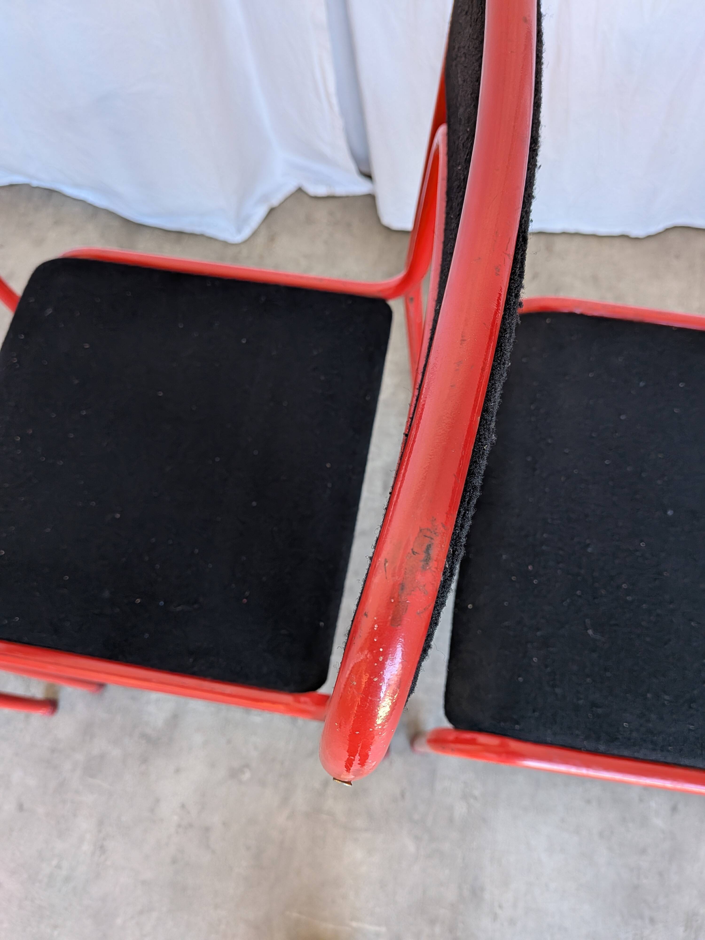 Set of 4 1970s Red & Black Metal Chair: Space Age Stackable Dining Chair