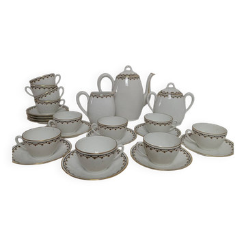 Coffee/tea service for 11 cups