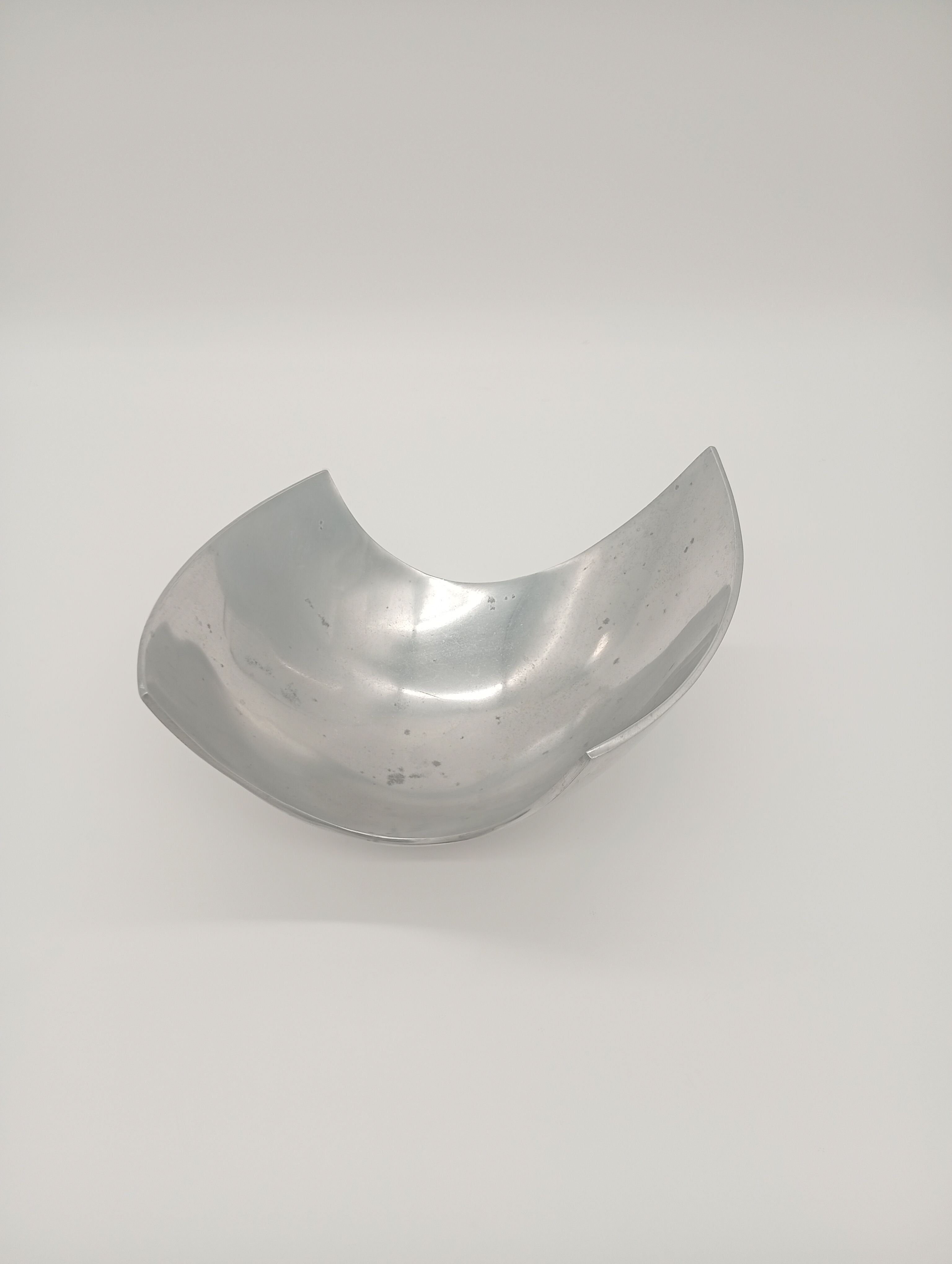 Vintage Coupe Post-Modernist Aluminium 1980s minimalist design