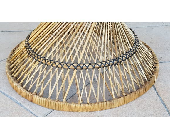 Tamtam table in rattan