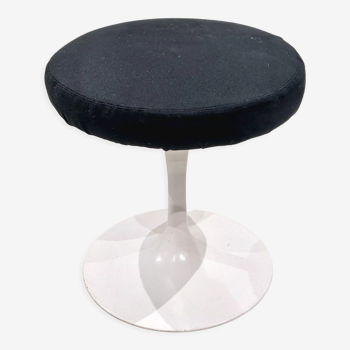 Swivel stool by Eero Saarinen for Knoll International 1970