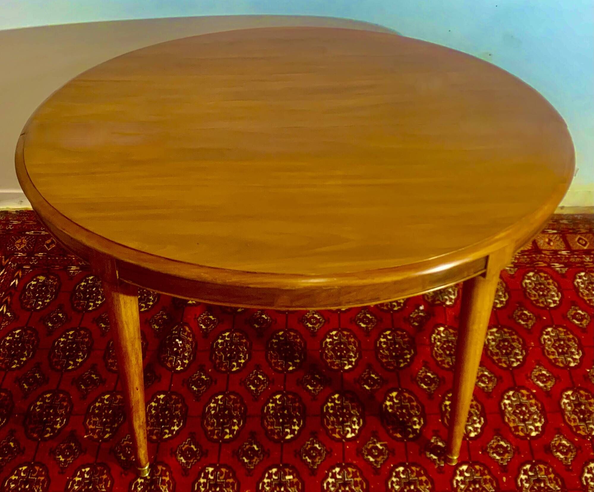 Oval table with 4 extensions, Louis XVI style, 10/12 people