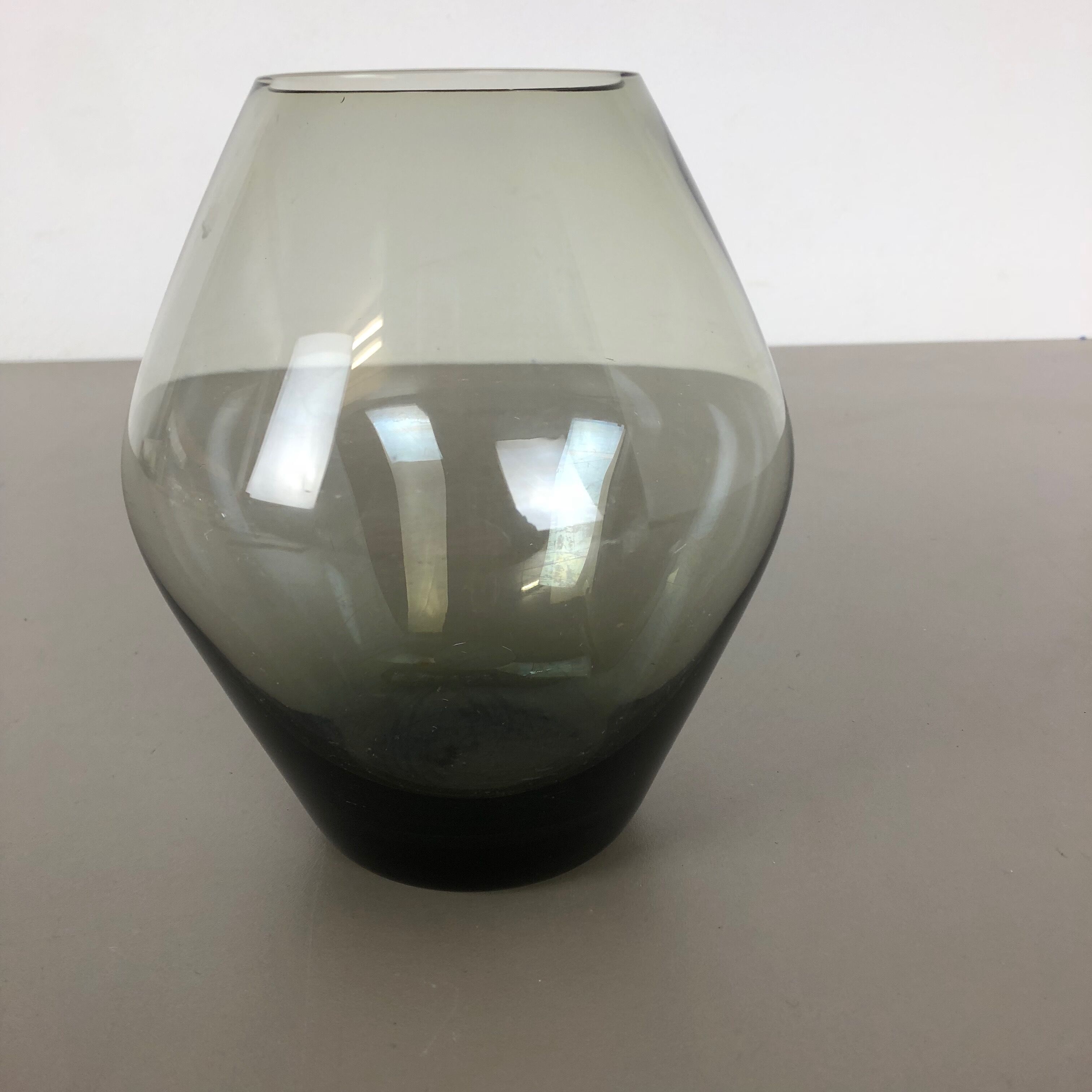 Vintage 1960s turmalin vase by Wilhelm Wagenfeld for WMF, Germany
