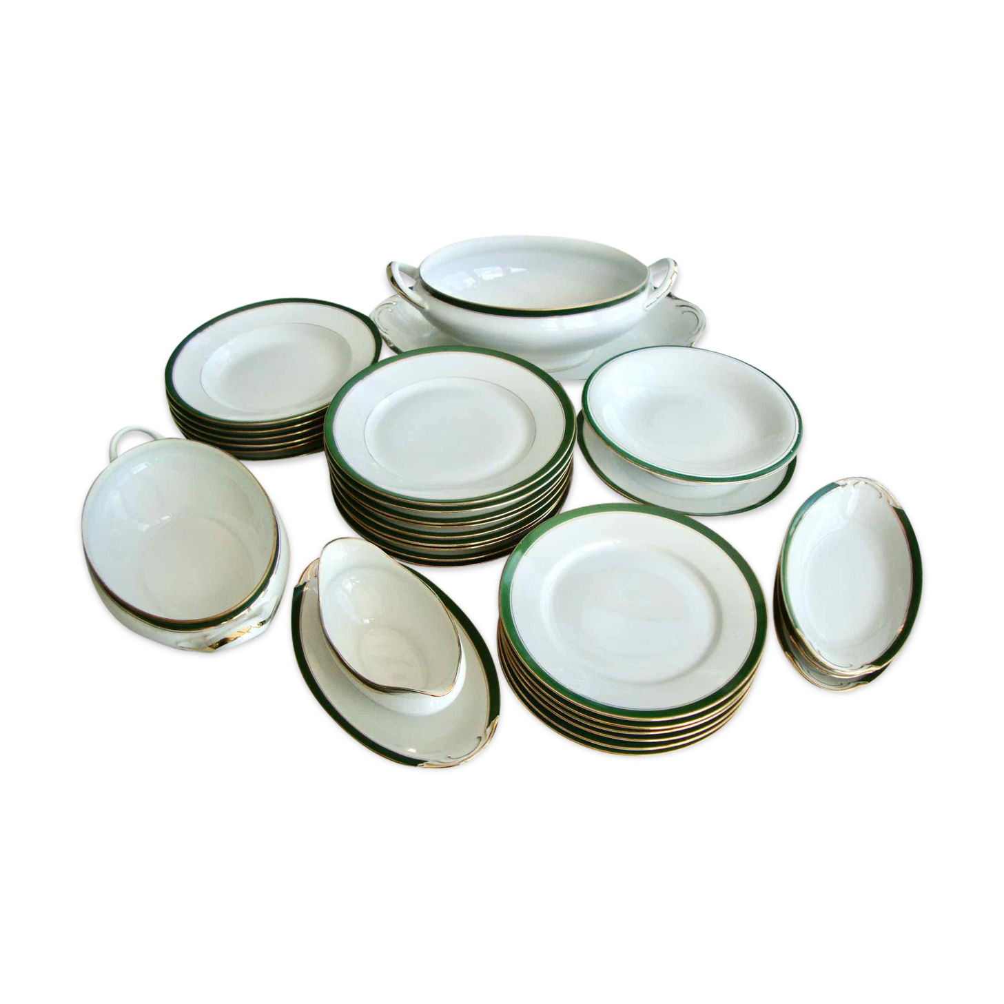 Service of 26 plates and dishes  from the 40s