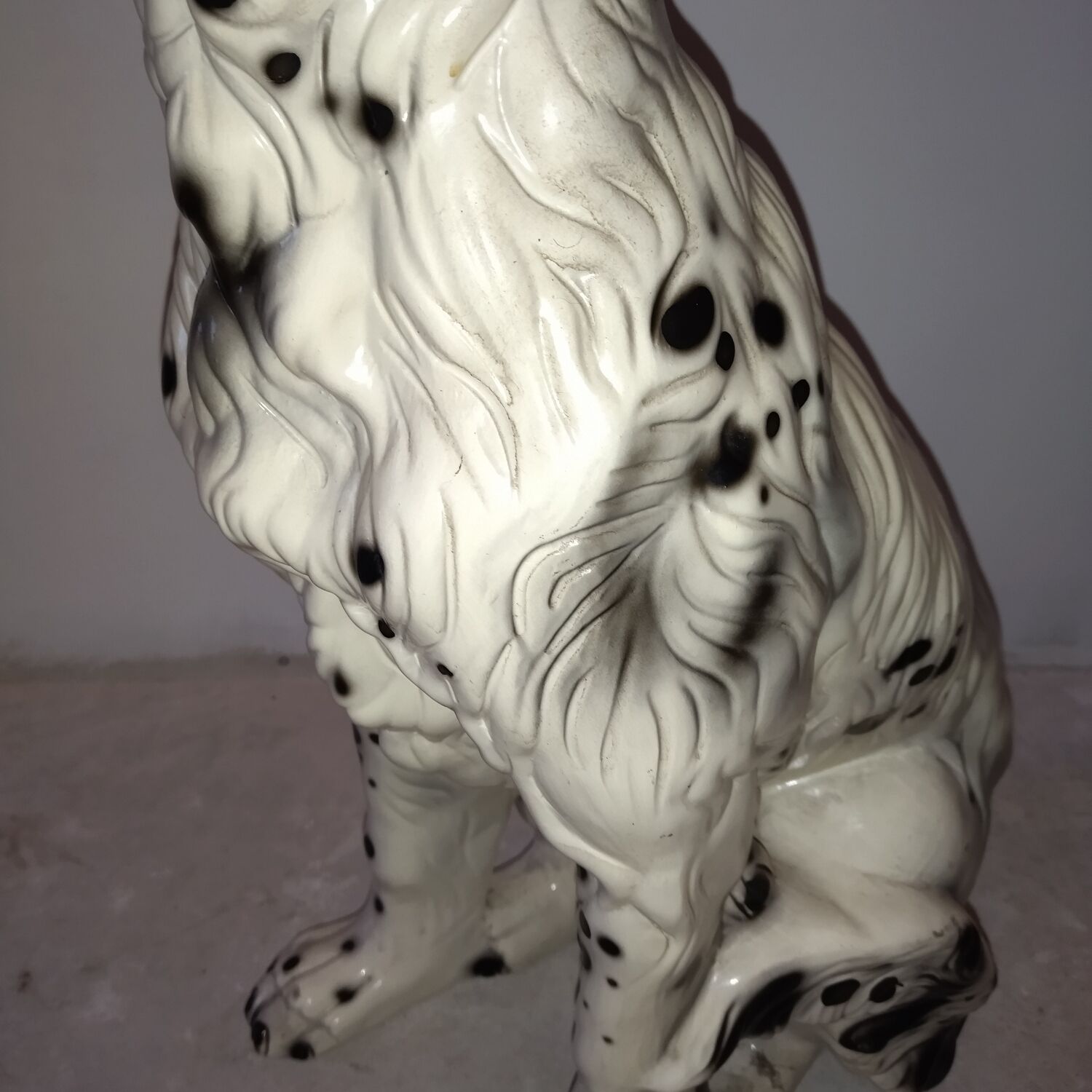 Ceramic dog 60s life-size