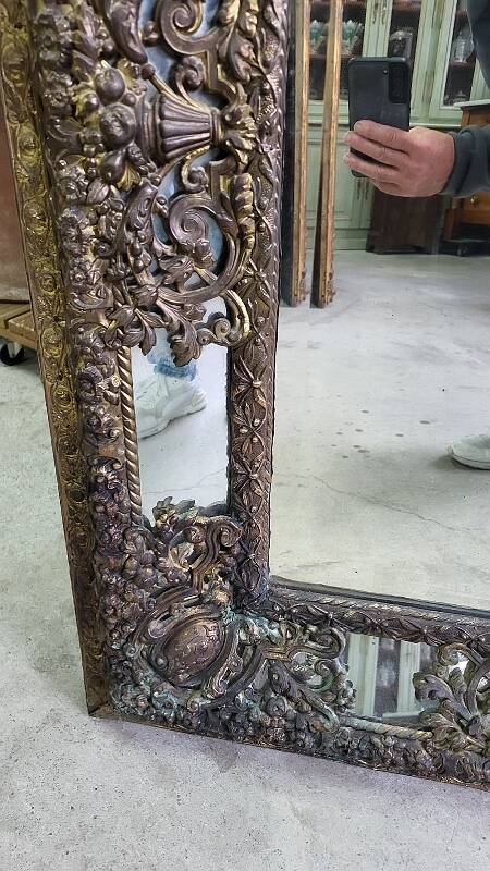 ANCIENT MIRROR WITH PARCLOSES FROM THE NAPOLEON III ERA