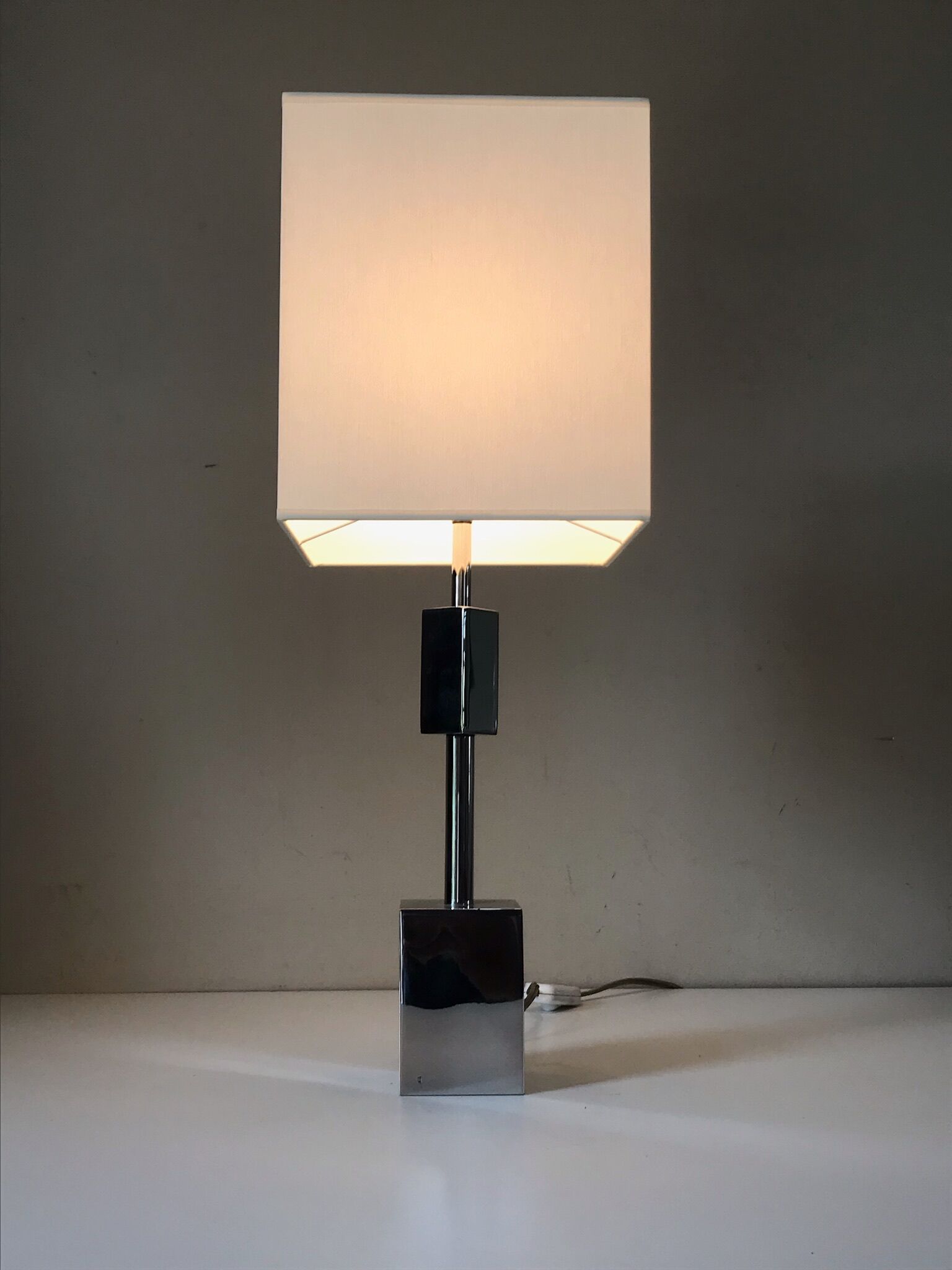 Chrome lamp design of the 70s