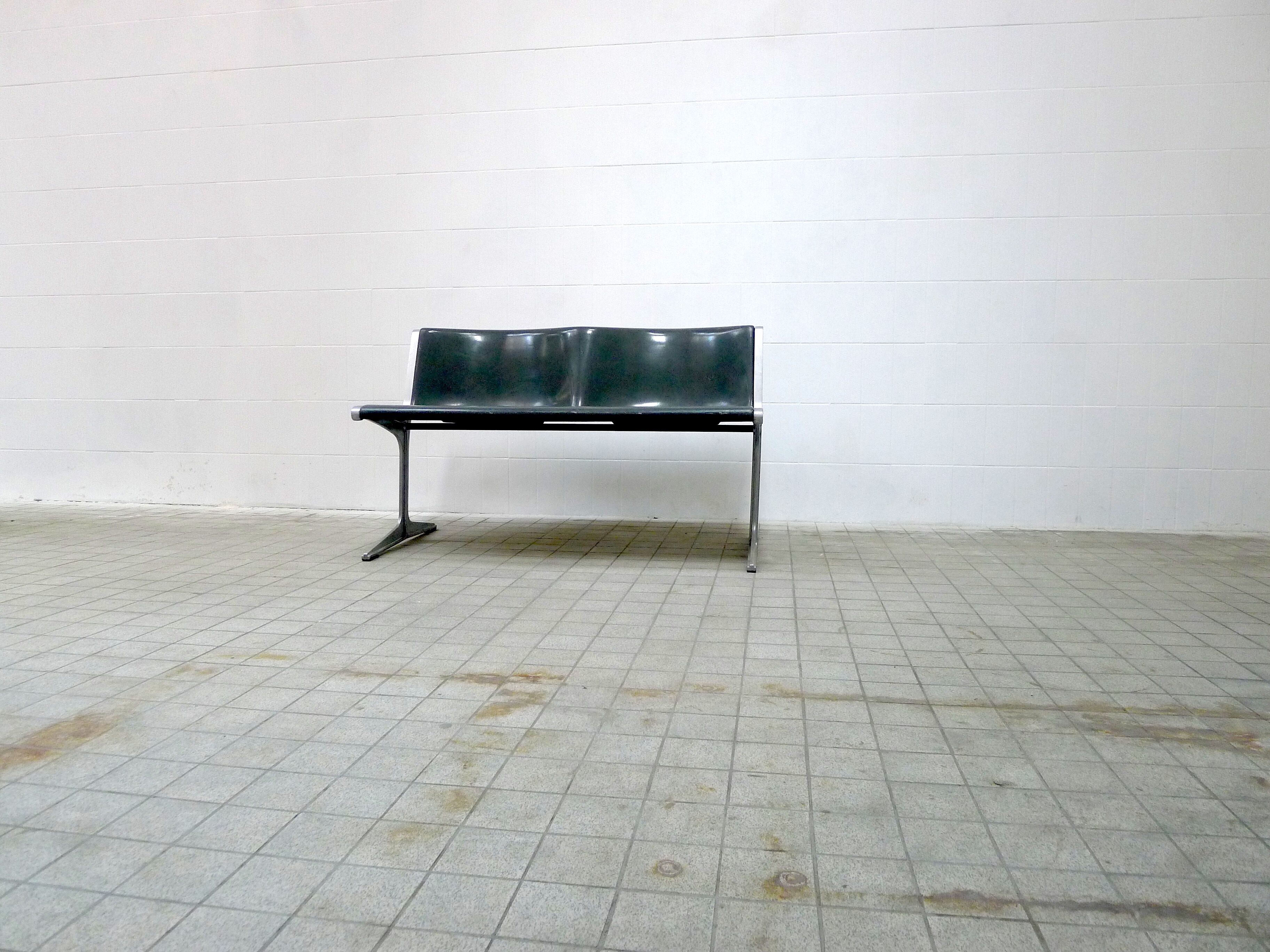 Banc Friso Kramer pour Wilkhahn Allemagne