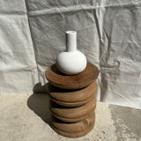 Handmade soliflore drop vase in terracotta painted white h:20 d:15