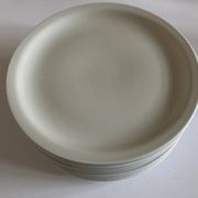 Set of 7 Scandinavian modernist flat plates in ivory earthenware